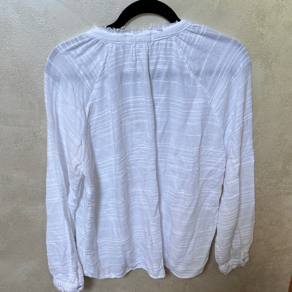 Bella Dahl Textured White Blouse made in US sz medium - Picture 9 of 10